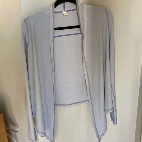 Ivivva Fours a Charm wrap long sleeve wrap shirt size 14 - Picture 1 of 5